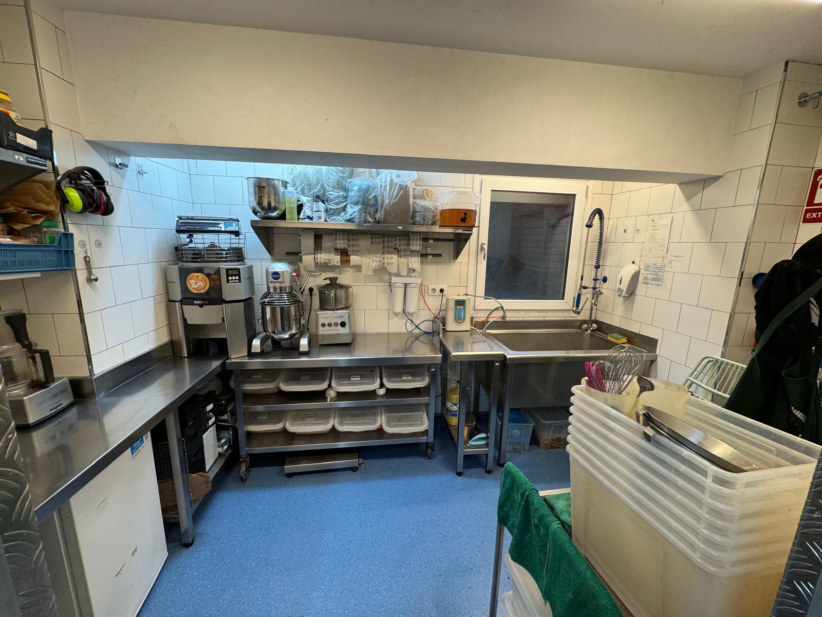 WhatsApp Image 2025 09 21 at 18.44.08 12