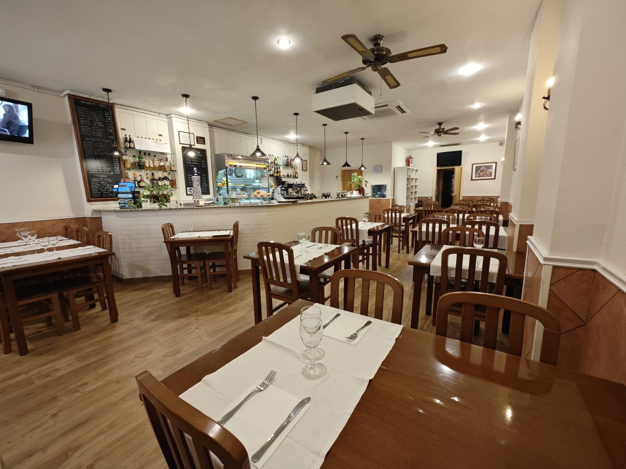 WhatsApp Image 2025 10 16 at 09.10.09 4