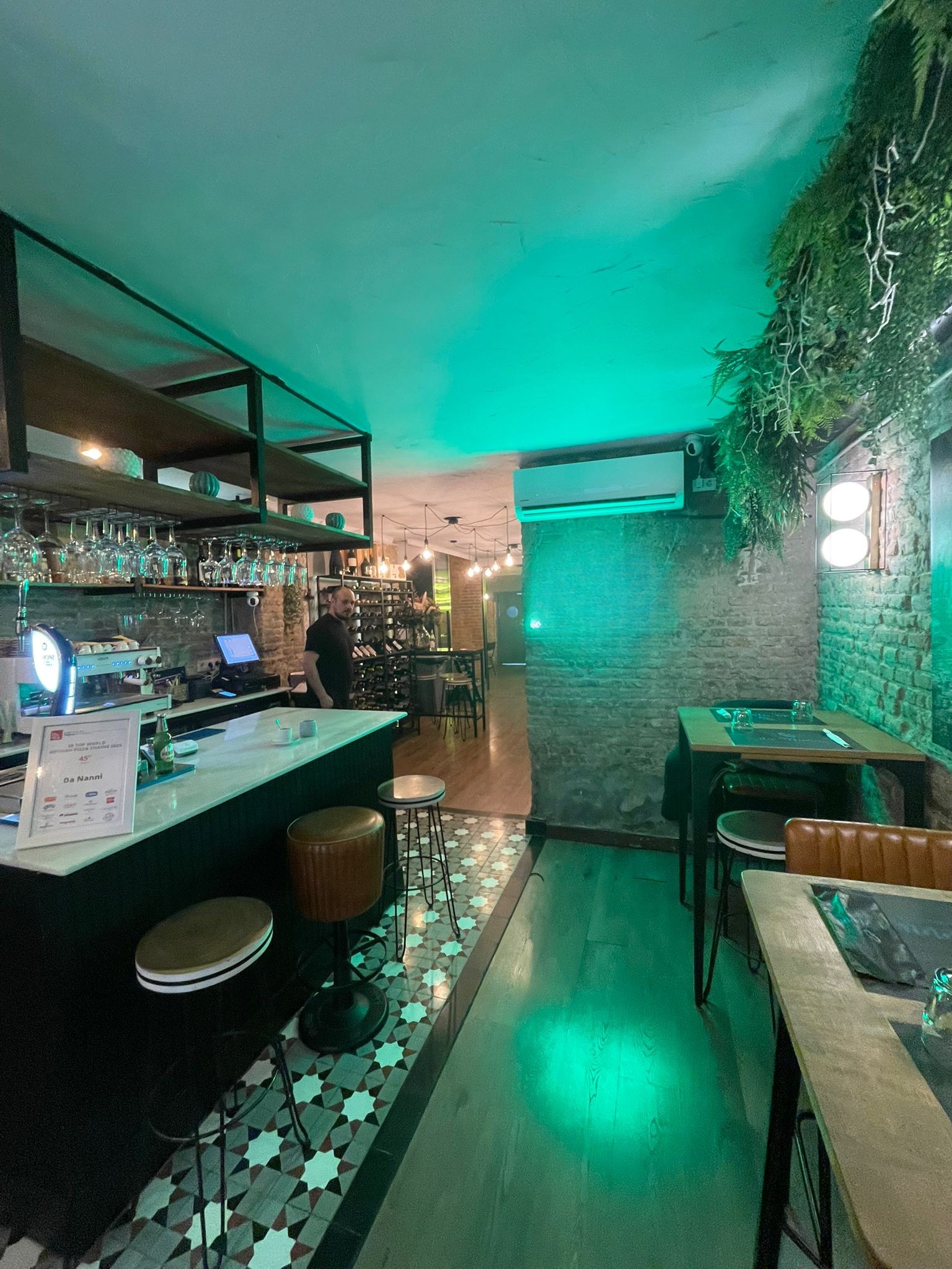 1274da16 72d8 4346 943e 3d72792c4c2e