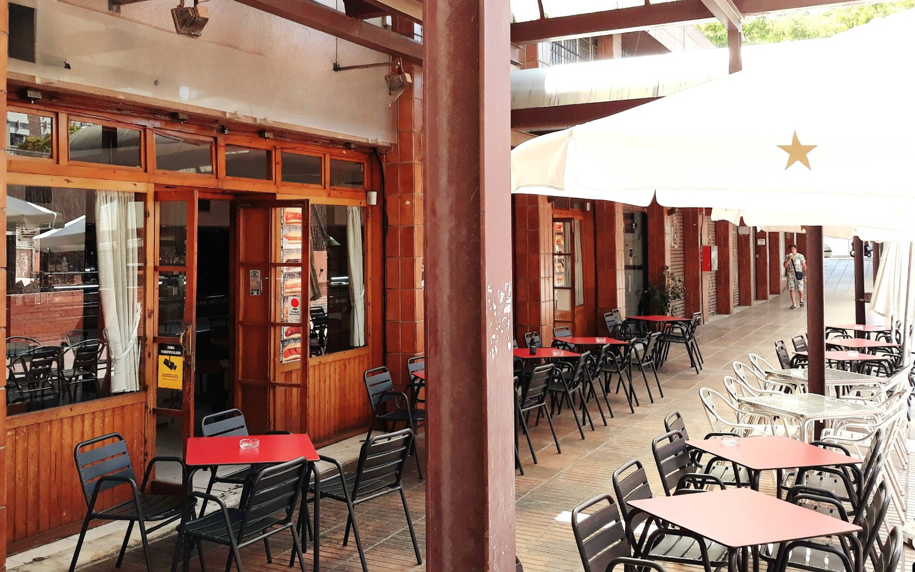 7d683e17 0931 40f4 97ef b9ea1561aa08